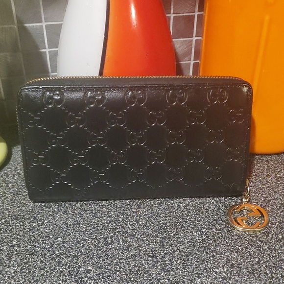Gucci Wallet - Picture 1 of 16